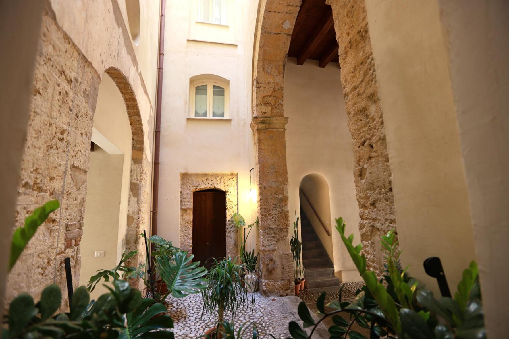 Apartamento Oasi Porta Felice Palermo Exterior foto